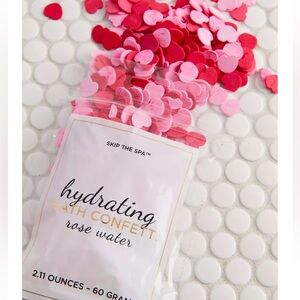 Jean Pierre Cosmetics Hydrating Bath Confetti in Rose Water